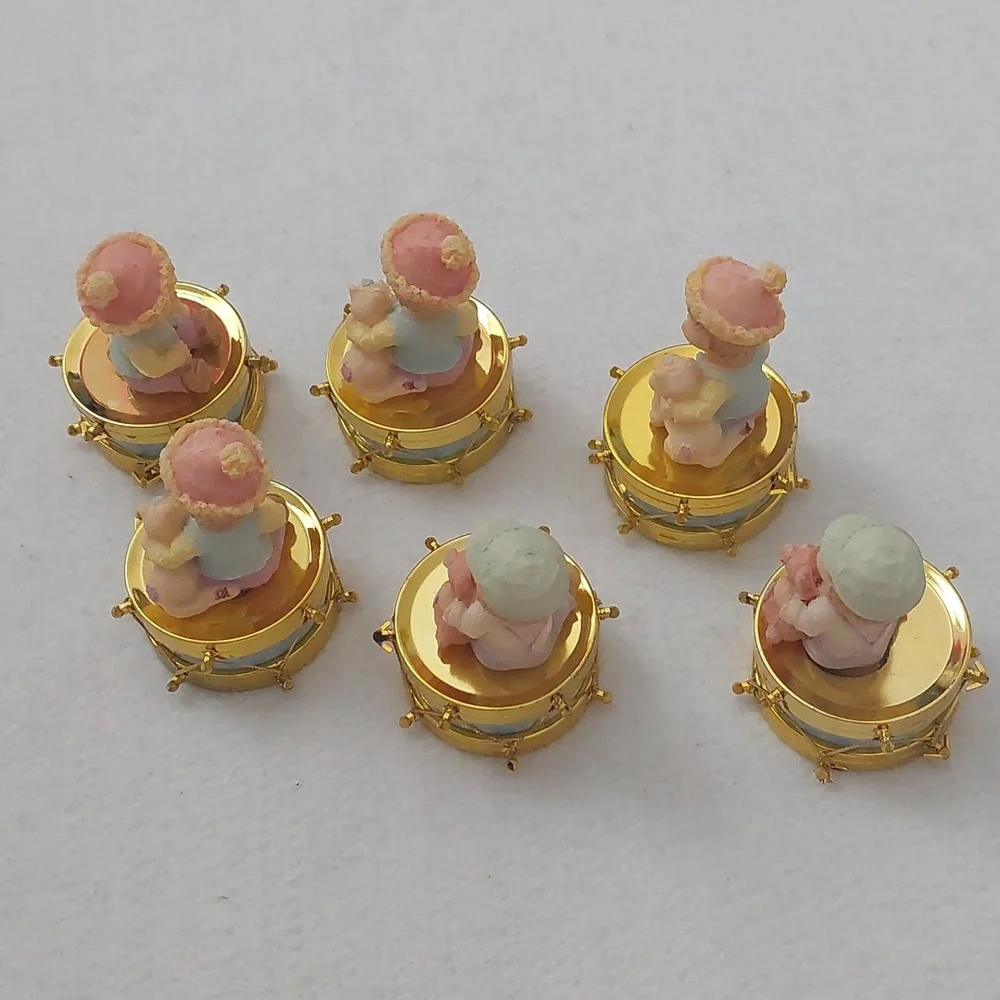 Set of 6 trinkets boy with pet NWOT